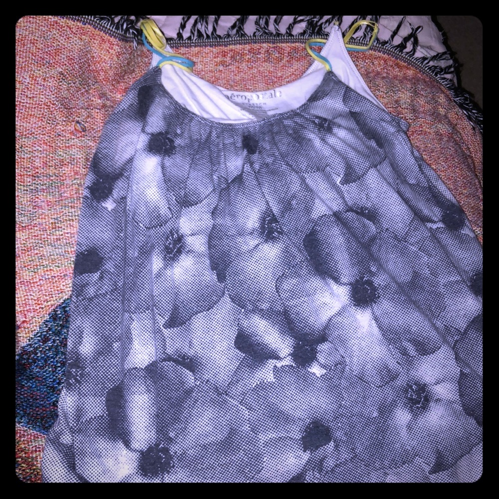 Aeropostale black/white flower printed cotton top